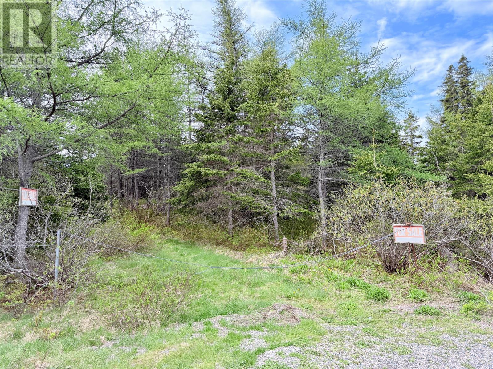 Entrance to the Right of Way