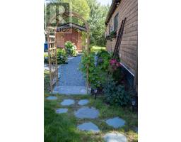 266 Grenfell Heights thumbnail 14