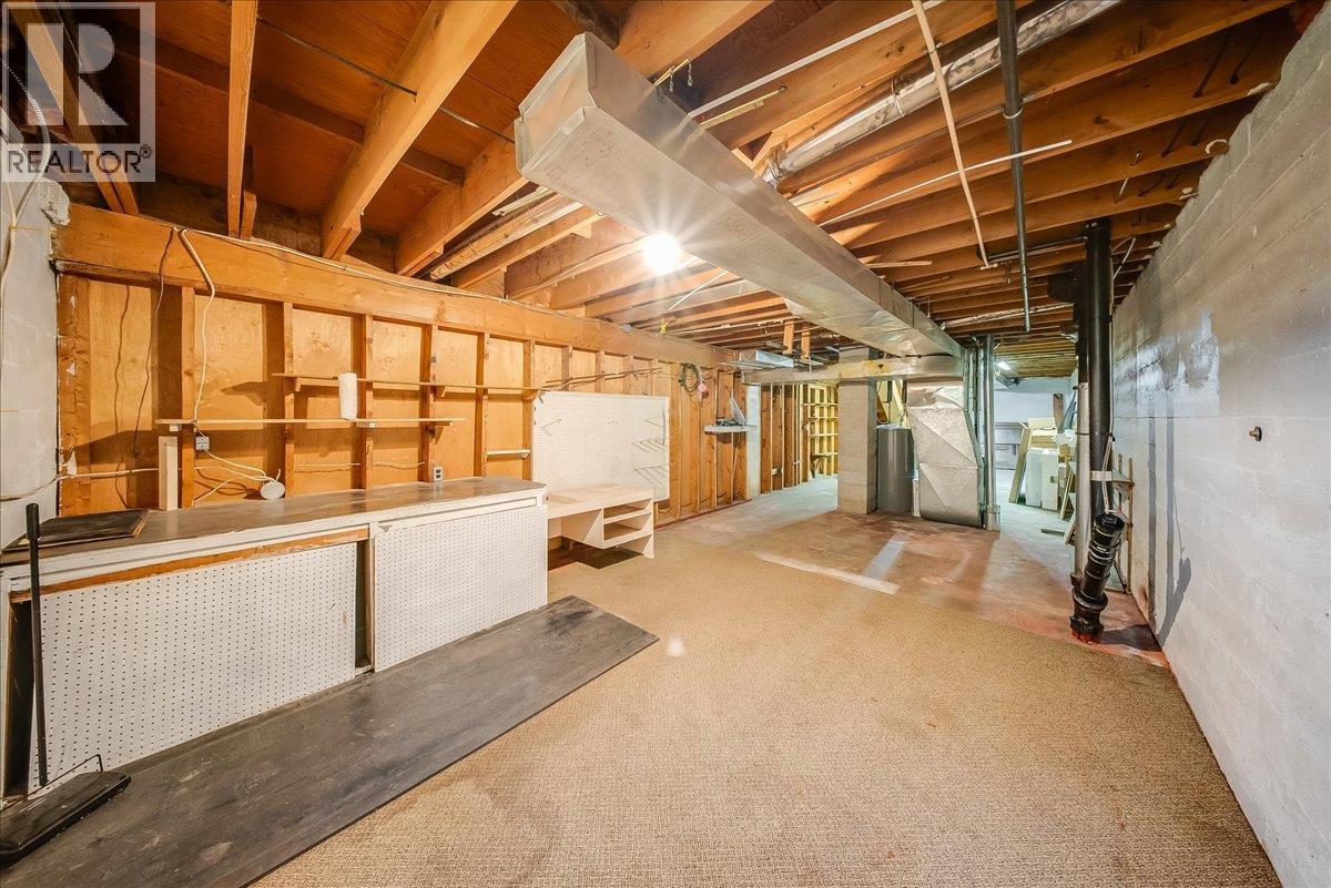 840 Columbia Avenue - 30