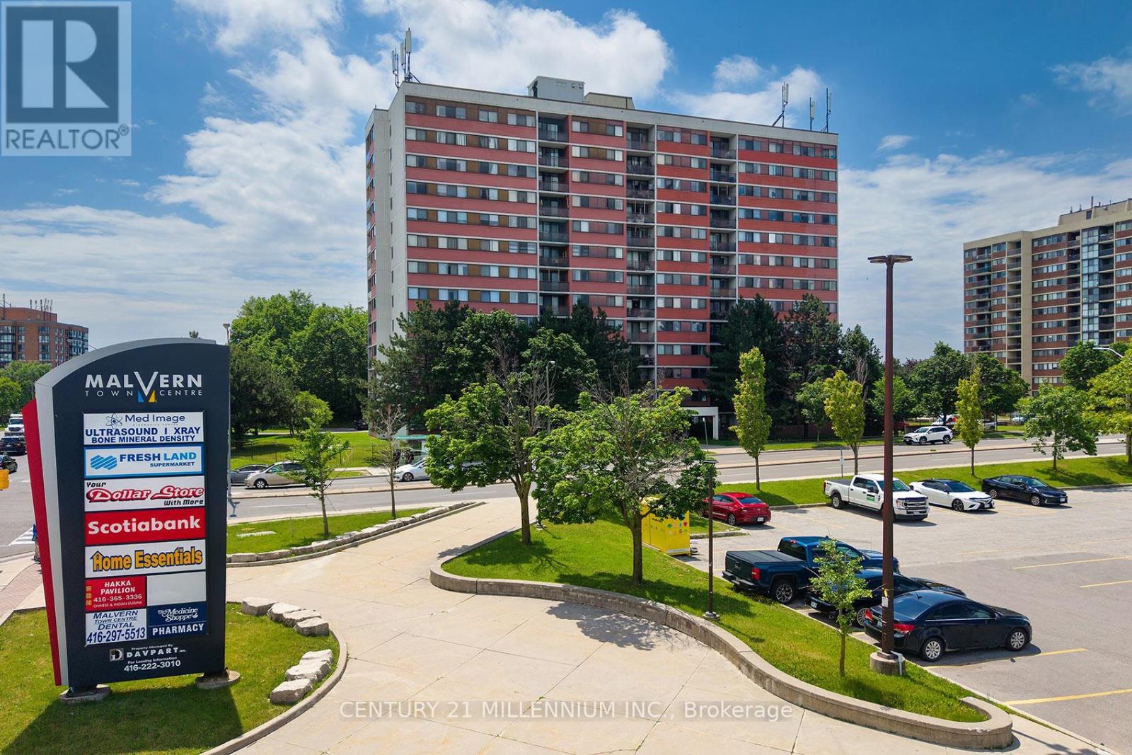 #210 10 TAPSCOTT ROAD - Image 28