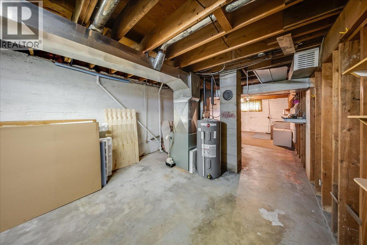840 Columbia Avenue - 29