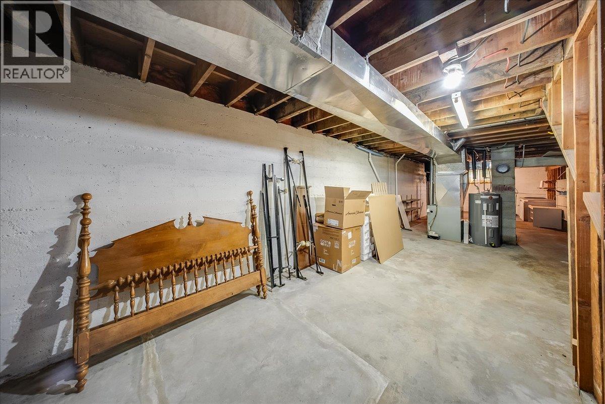 840 Columbia Avenue - 28