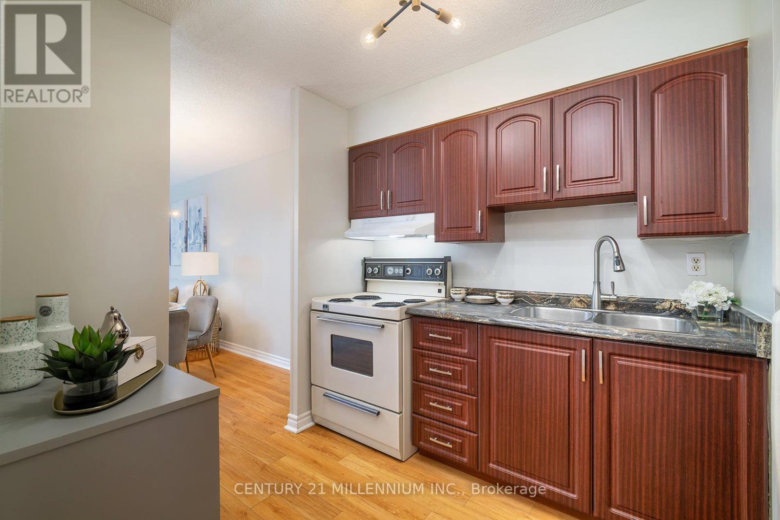 #210 10 TAPSCOTT ROAD - Image 12