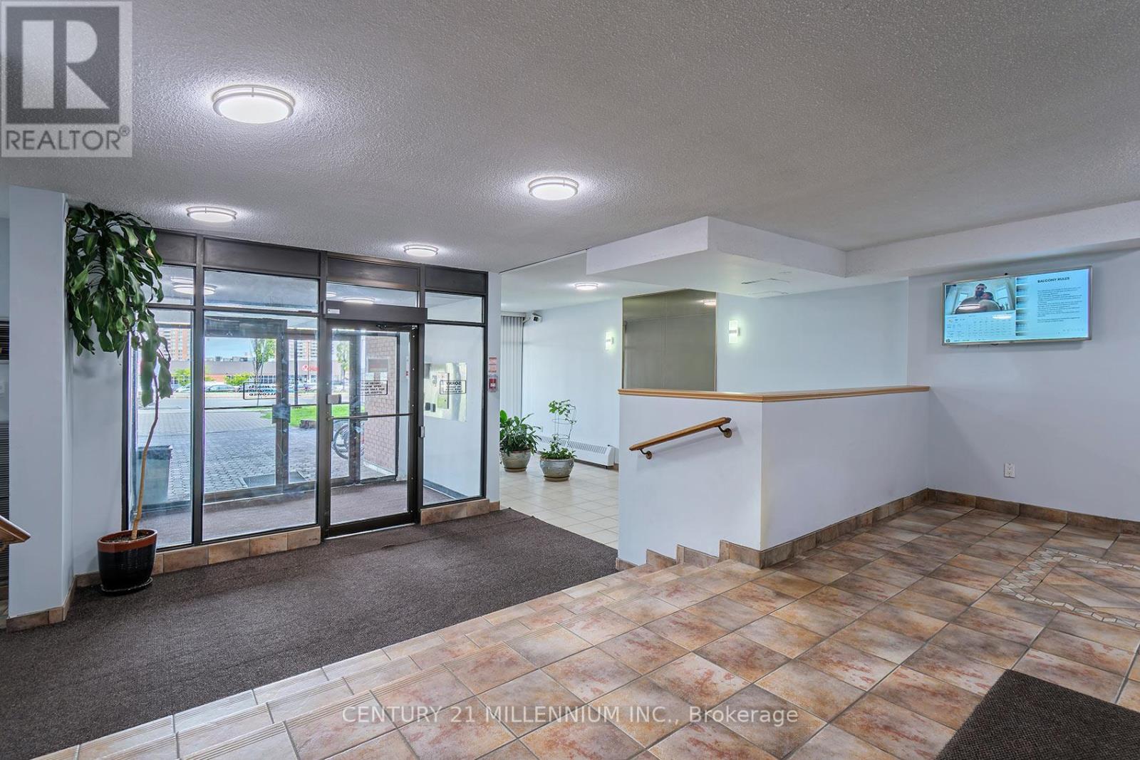 #210 10 TAPSCOTT ROAD - Image 7