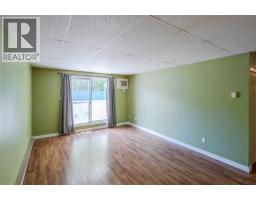 1410 Penticton Avenue Unit# 211, Penticton, BC V2A2N5 Photo 6