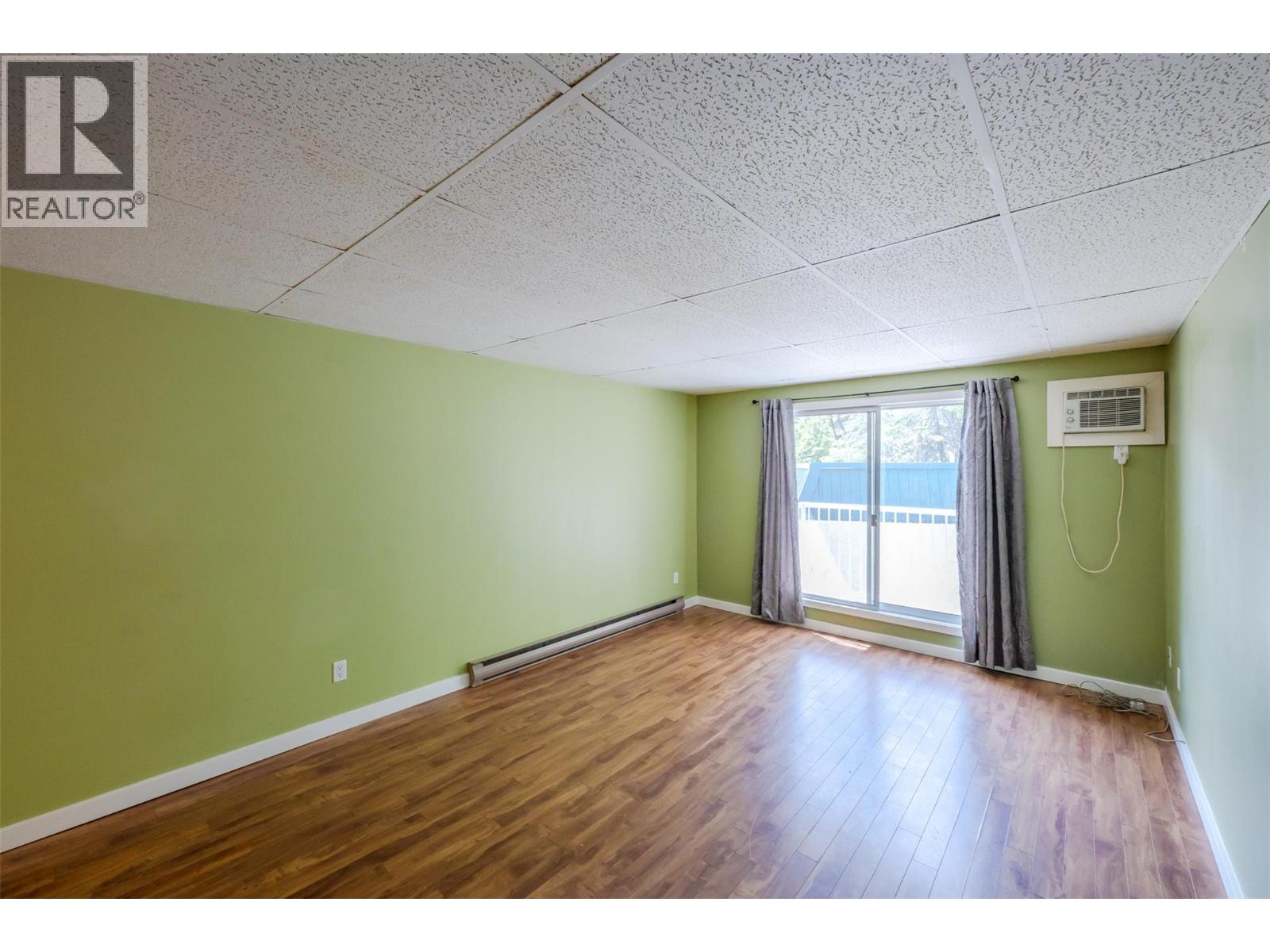 #211 1410 Penticton Avenue - 8