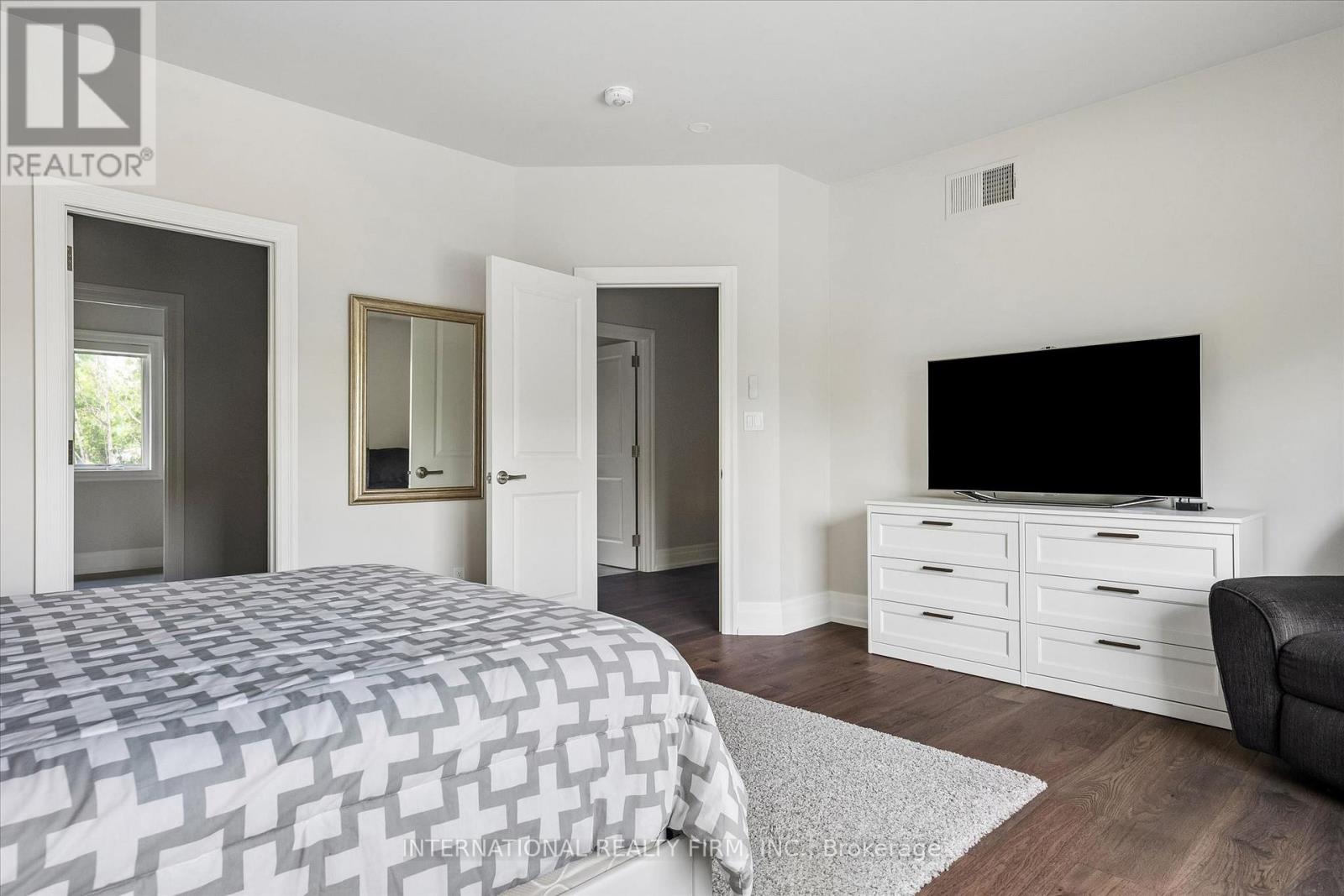 2423 RAYMORE DRIVE - 20
