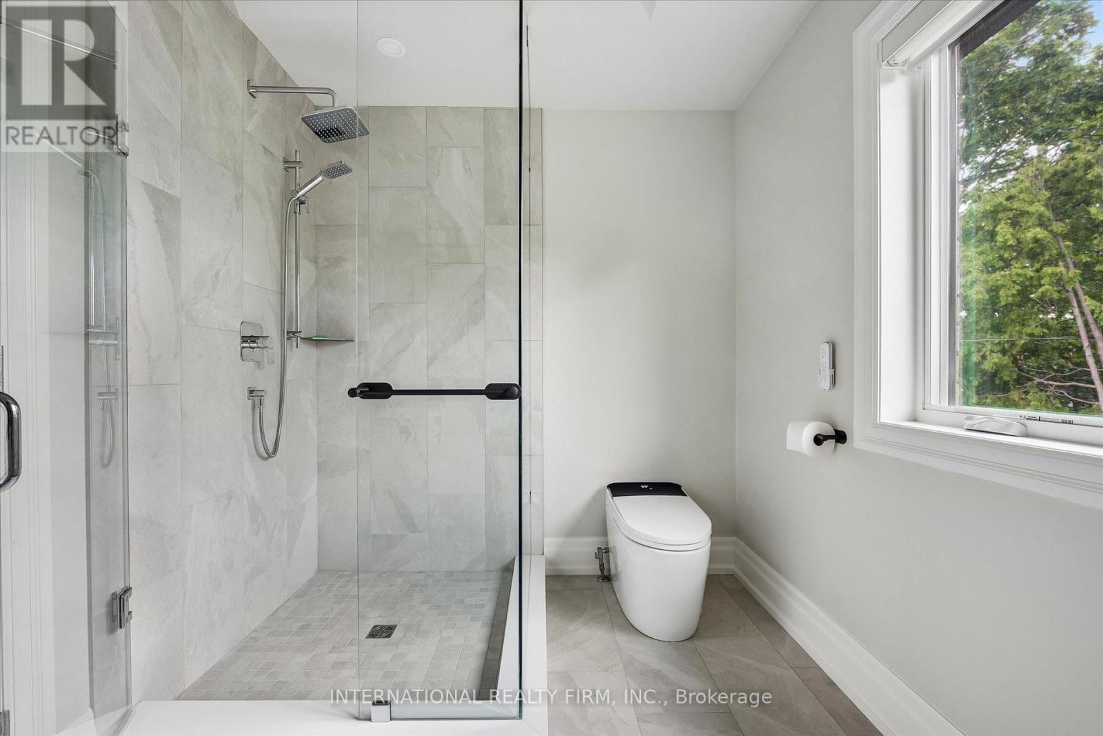 2423 RAYMORE DRIVE - 24