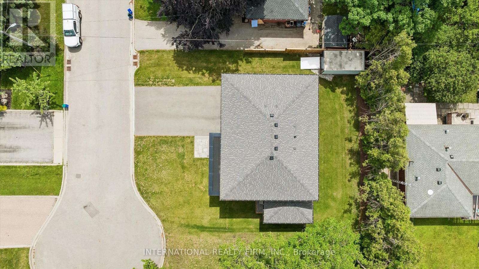 2423 RAYMORE DRIVE - 37