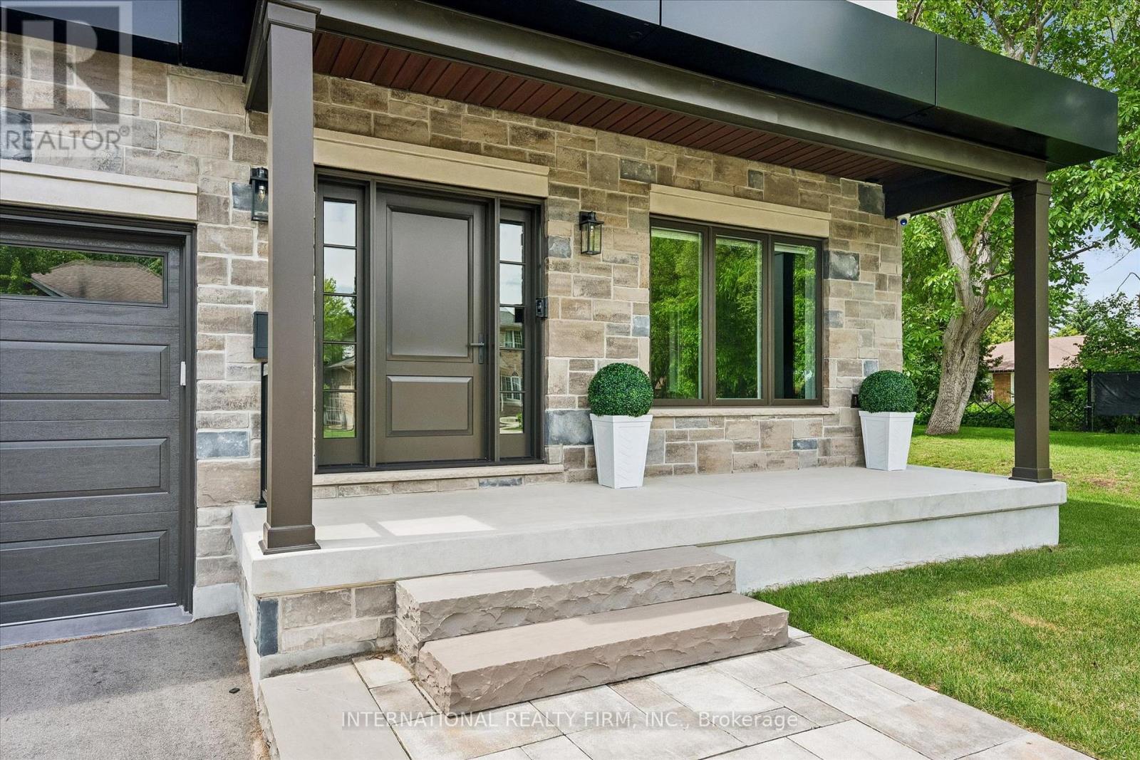 2423 RAYMORE DRIVE - 4