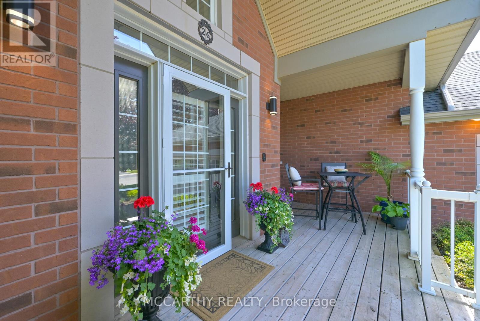 LOVELY ENTERANCE WAY