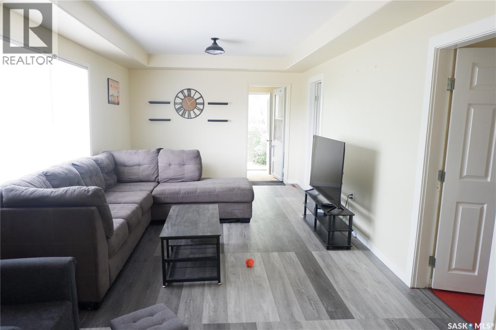 215 Kerry STREET - 9