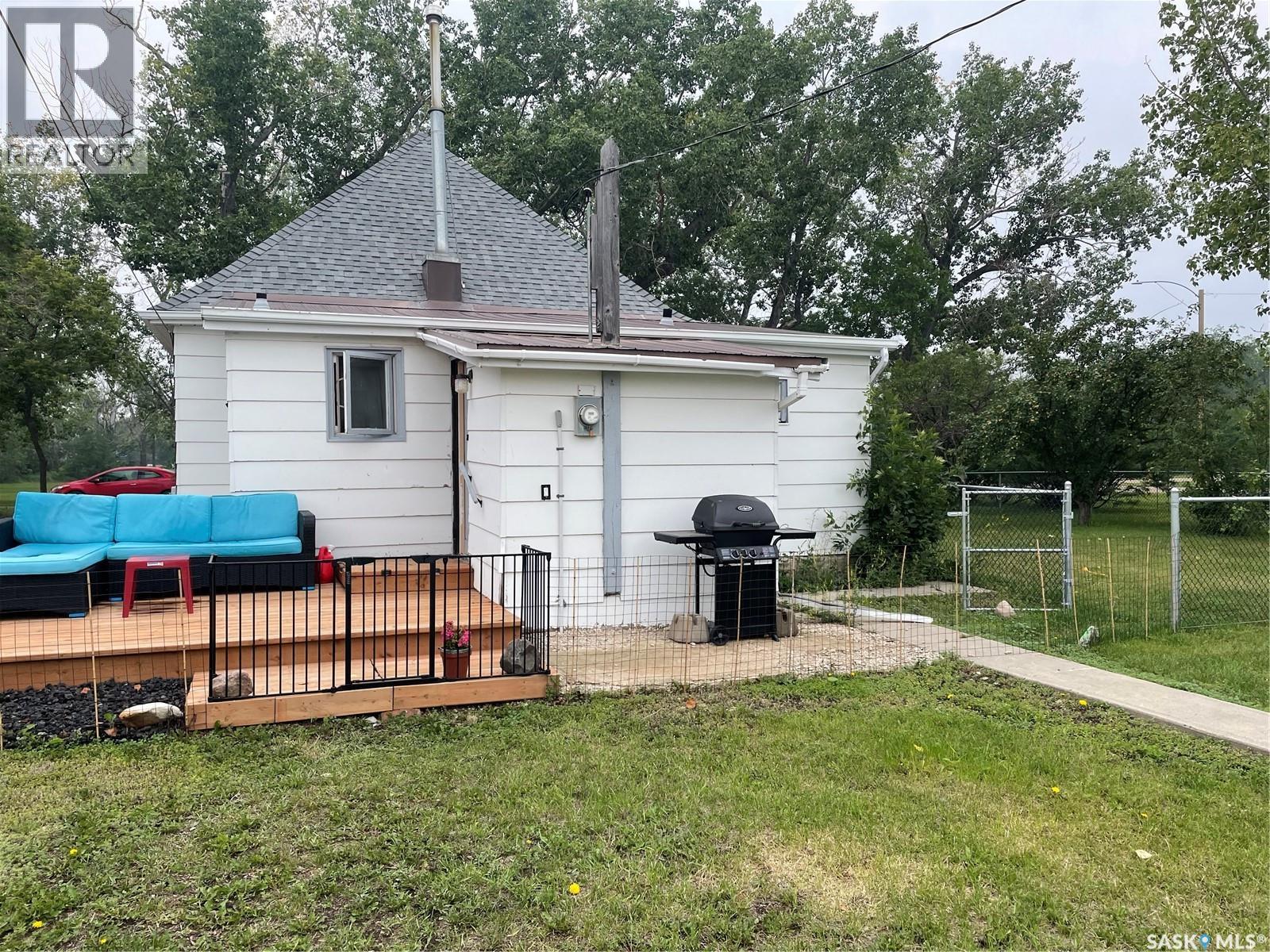 215 Kerry STREET - 4