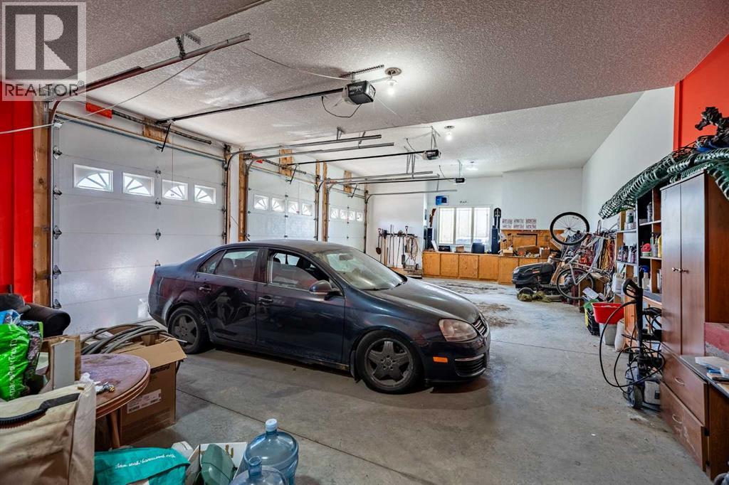 280135 Township Road 242 SE - 35