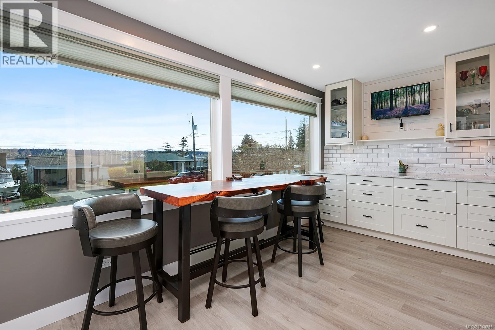 542 THULIN St - Image 17