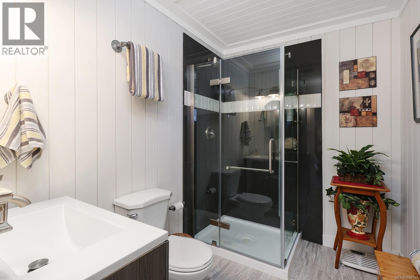542 THULIN St - Image 31
