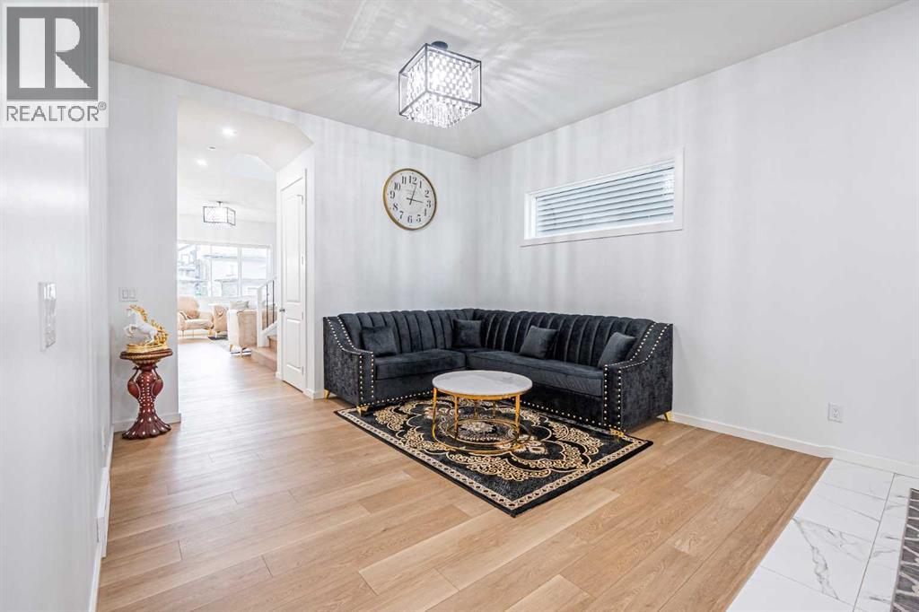 2325 Lancaster Heights SE - 4