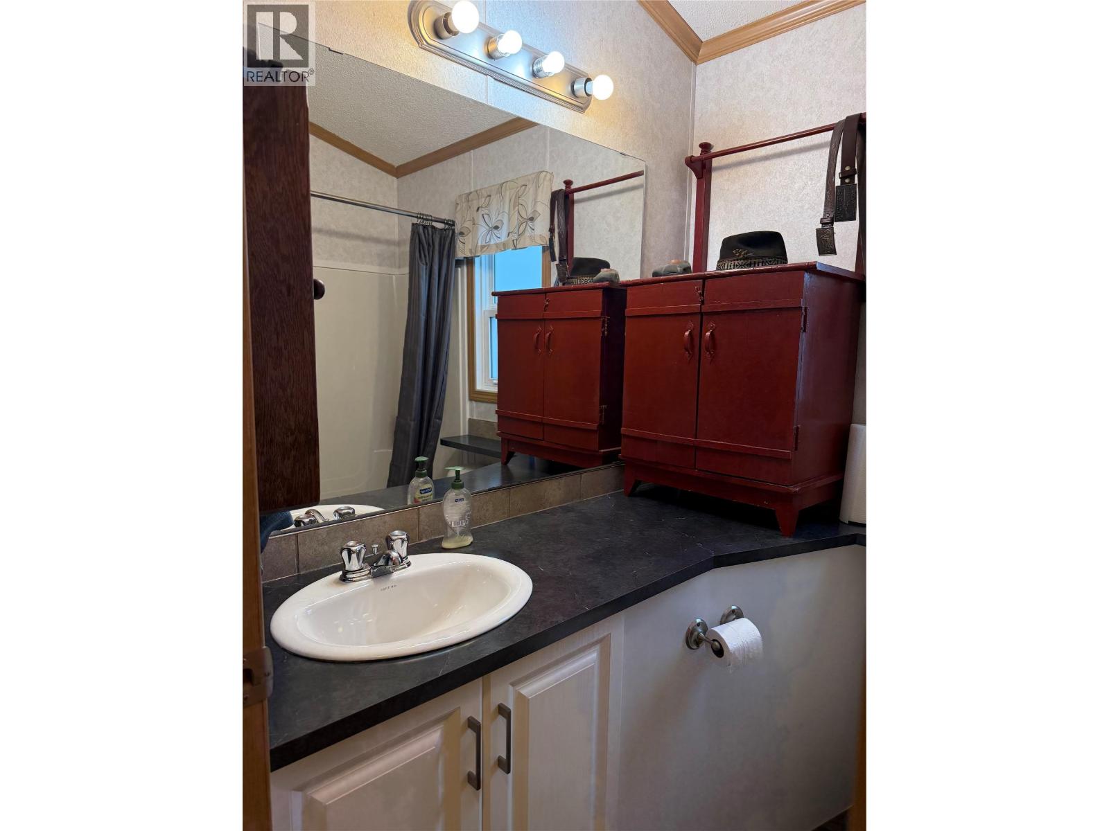 2955 33 Highway - 14