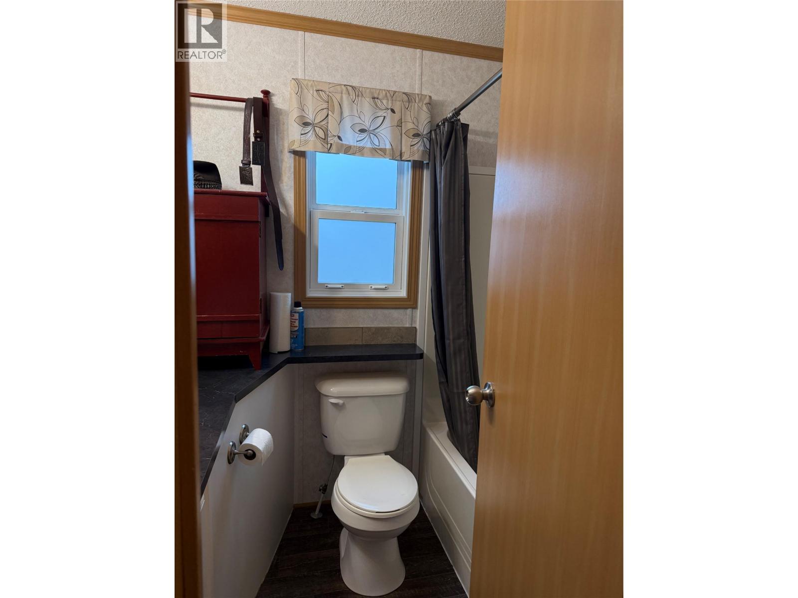 2955 33 Highway - 15