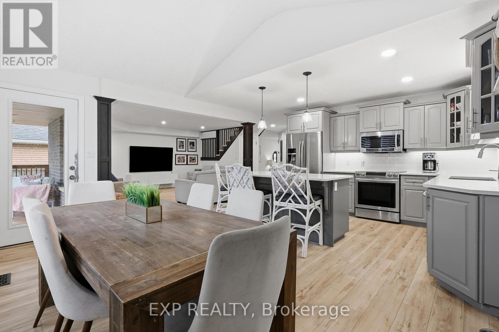106 BROOKMEAD STREET - 12