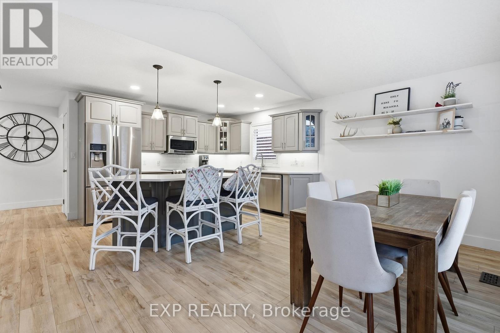 106 BROOKMEAD STREET - 13