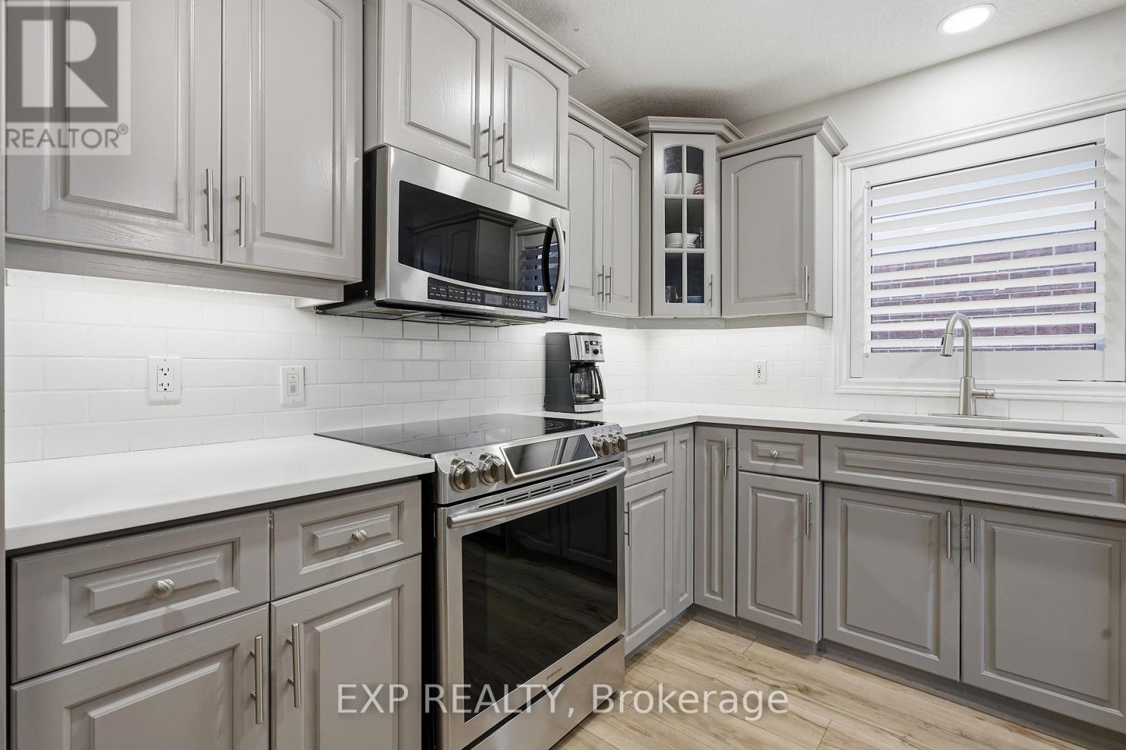 106 BROOKMEAD STREET - 18
