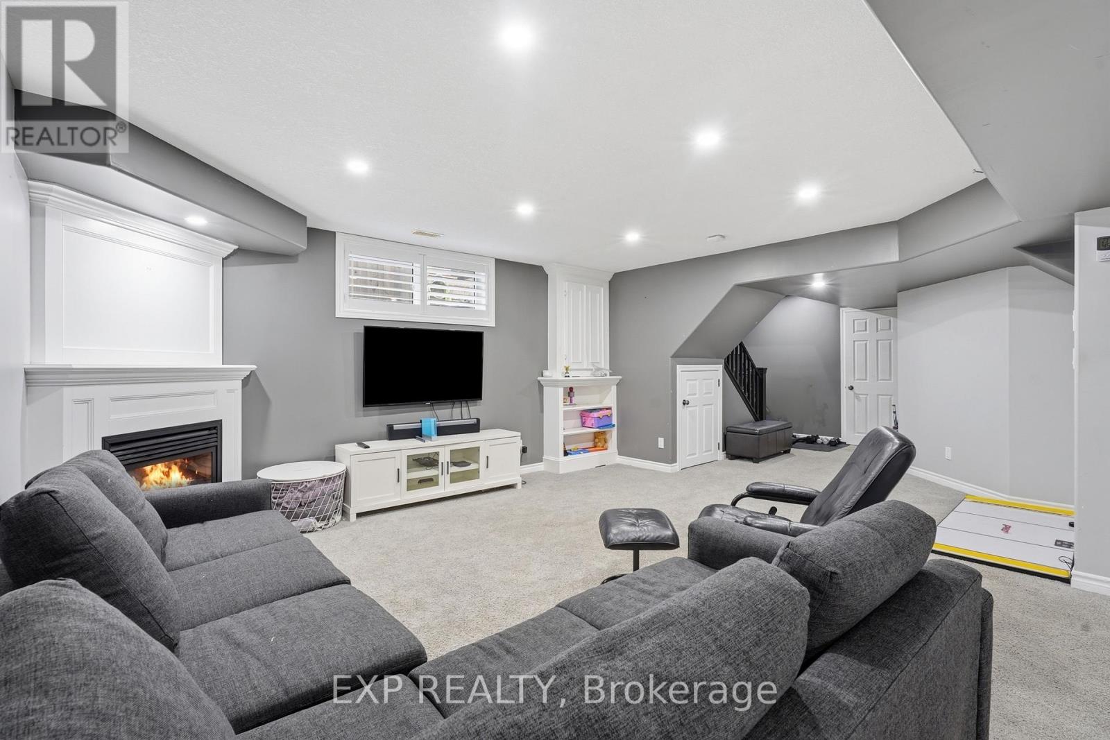 106 BROOKMEAD STREET - 34