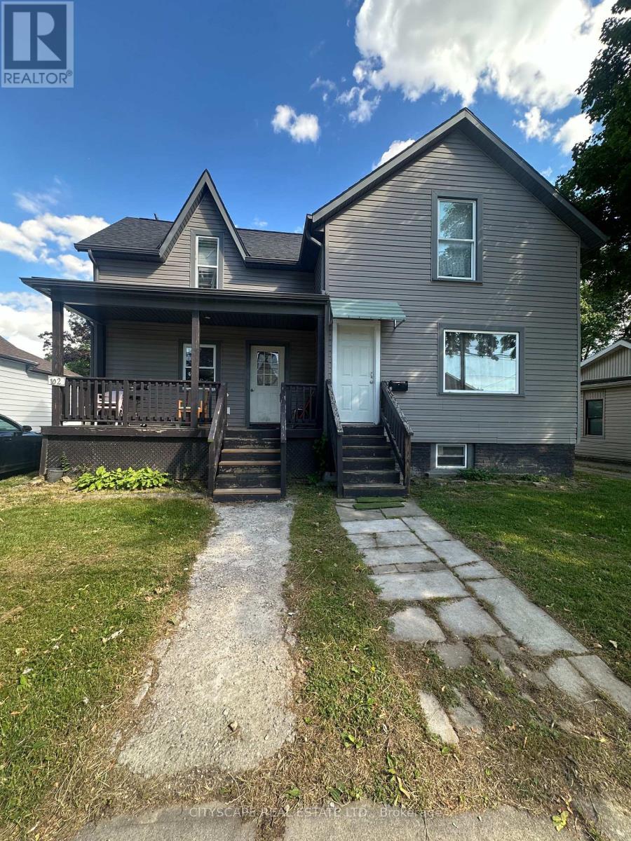 102 GRAY STREET - 1