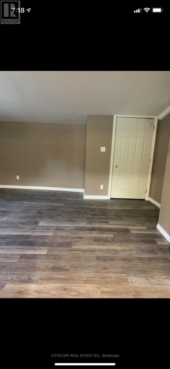 102 GRAY STREET - 11
