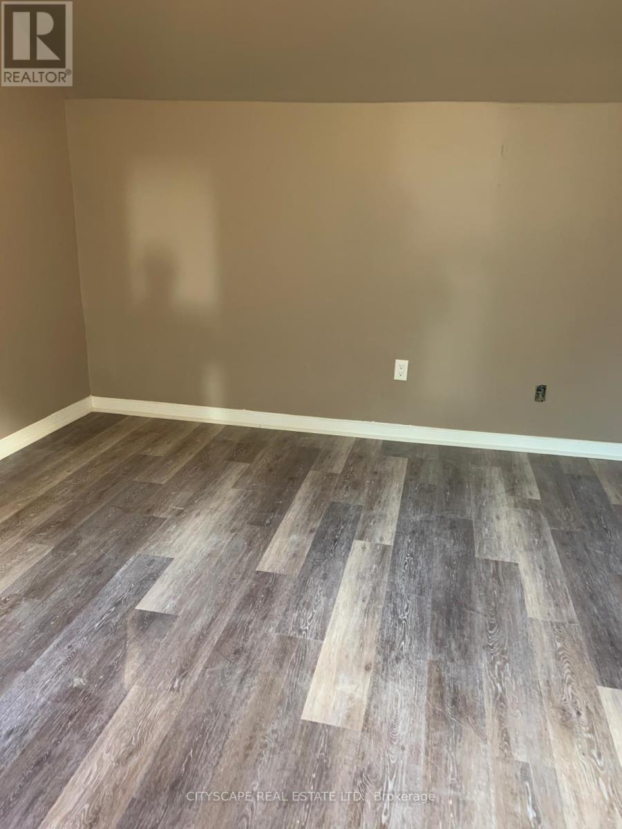 102 GRAY STREET - 20