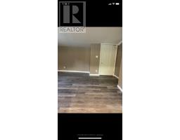 Kitchen - 102 Gray Street, Chatham Kent, ON N7M1S9 Photo 11