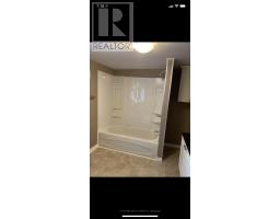Primary Bedroom - 102 Gray Street, Chatham Kent, ON N7M1S9 Photo 12