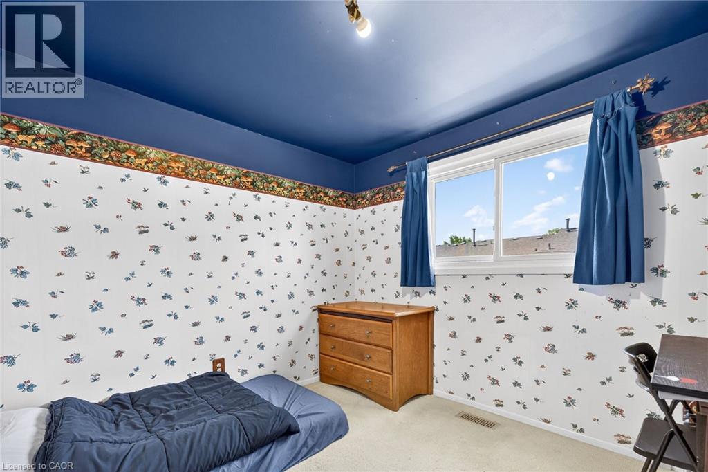 #1 2252 UPPER MIDDLE Road - Image 25