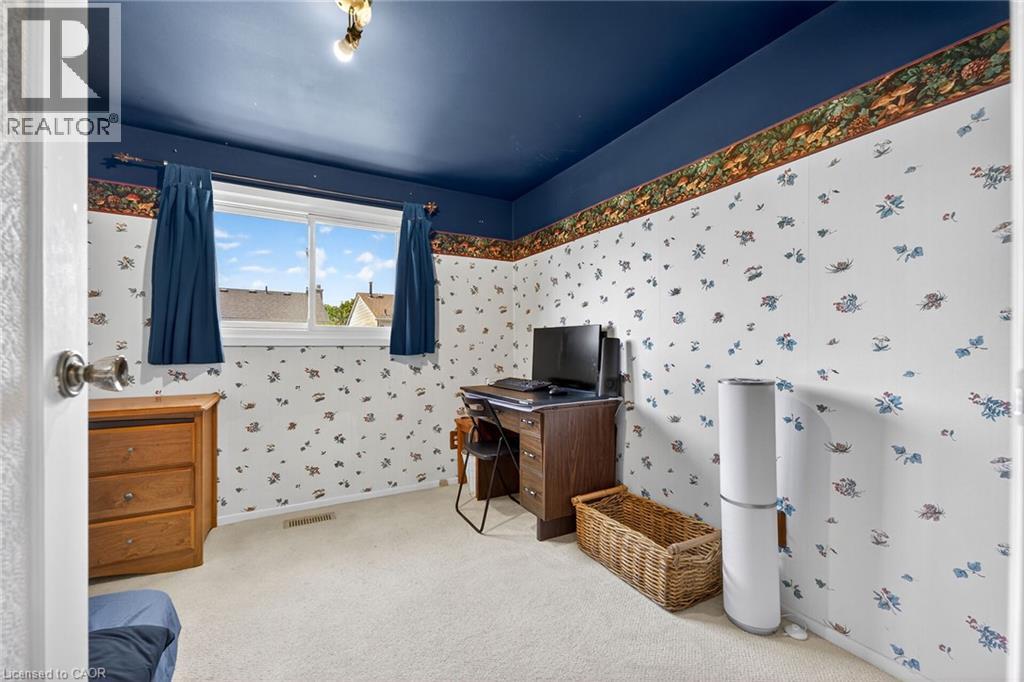 #1 2252 UPPER MIDDLE Road - 27