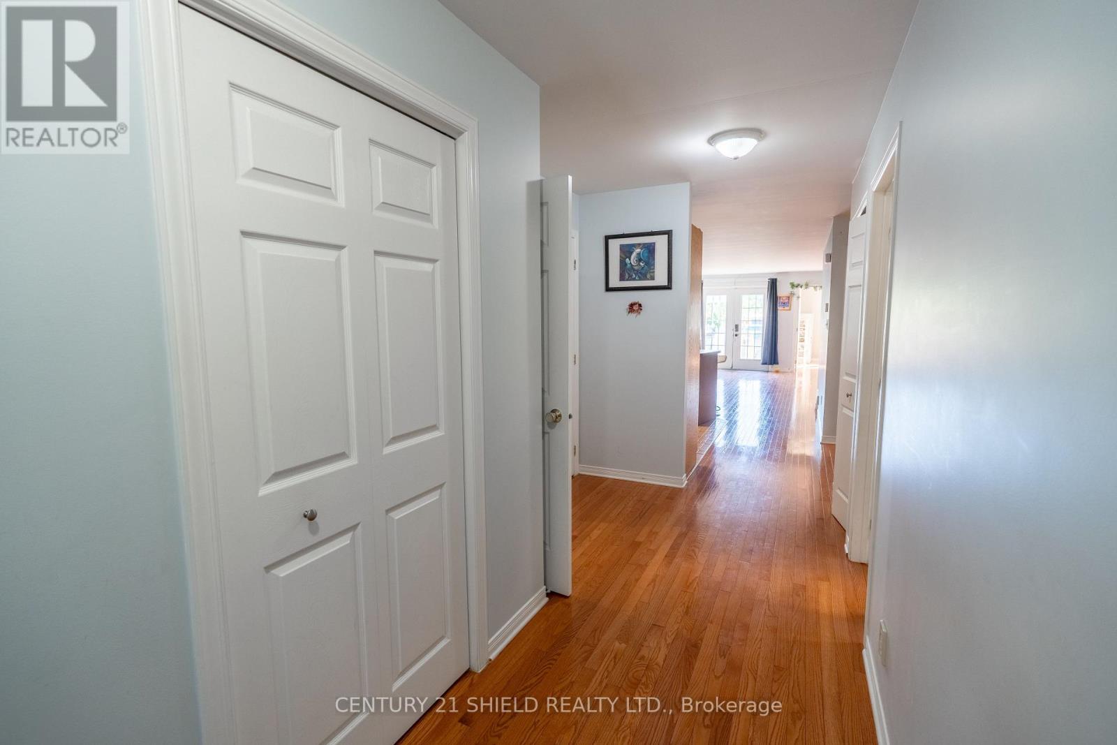 170 HERITAGE PLACE - 10