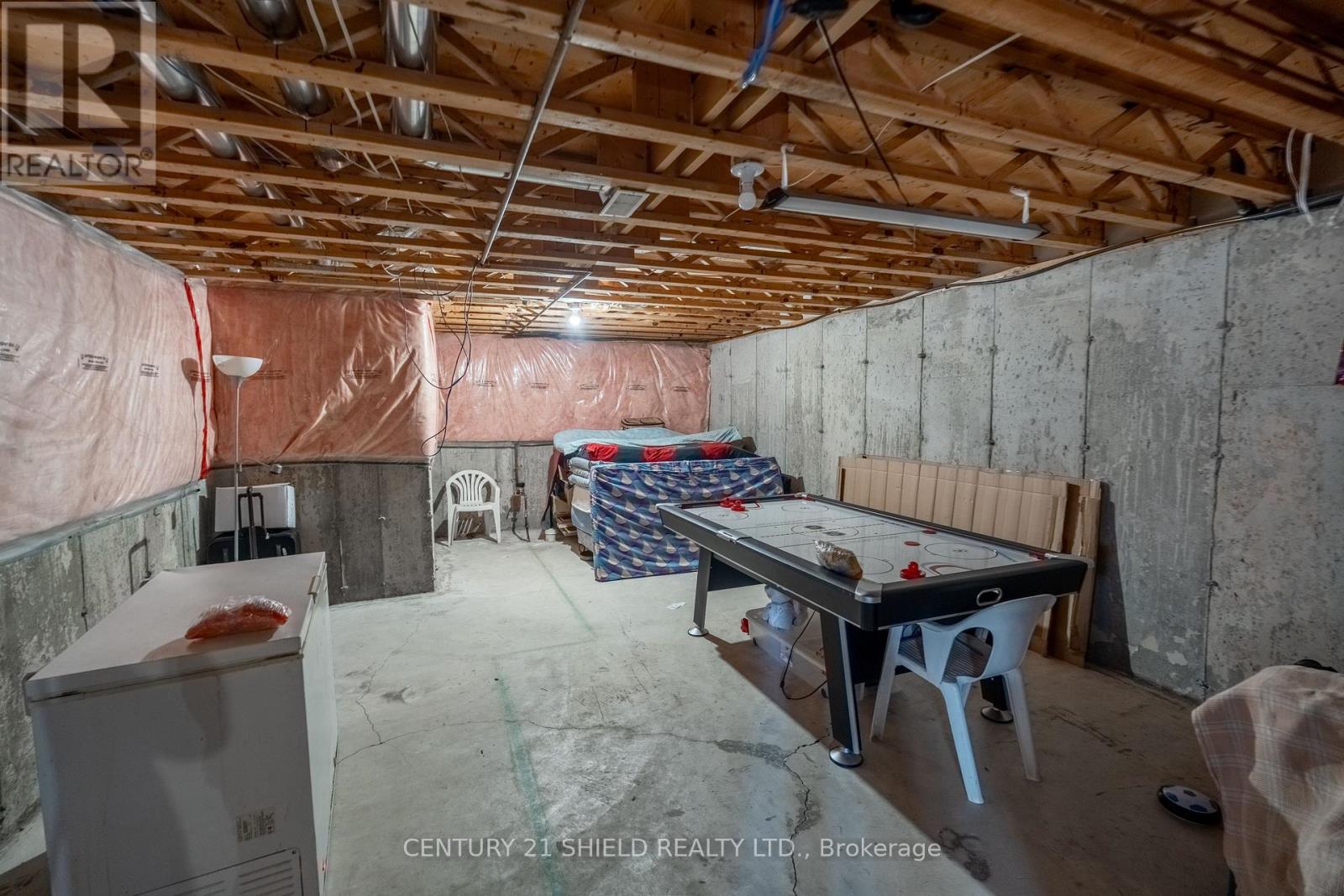 170 HERITAGE PLACE - 32