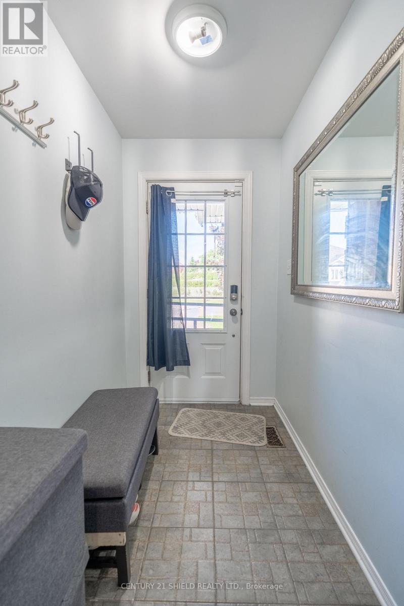 170 HERITAGE PLACE - 9