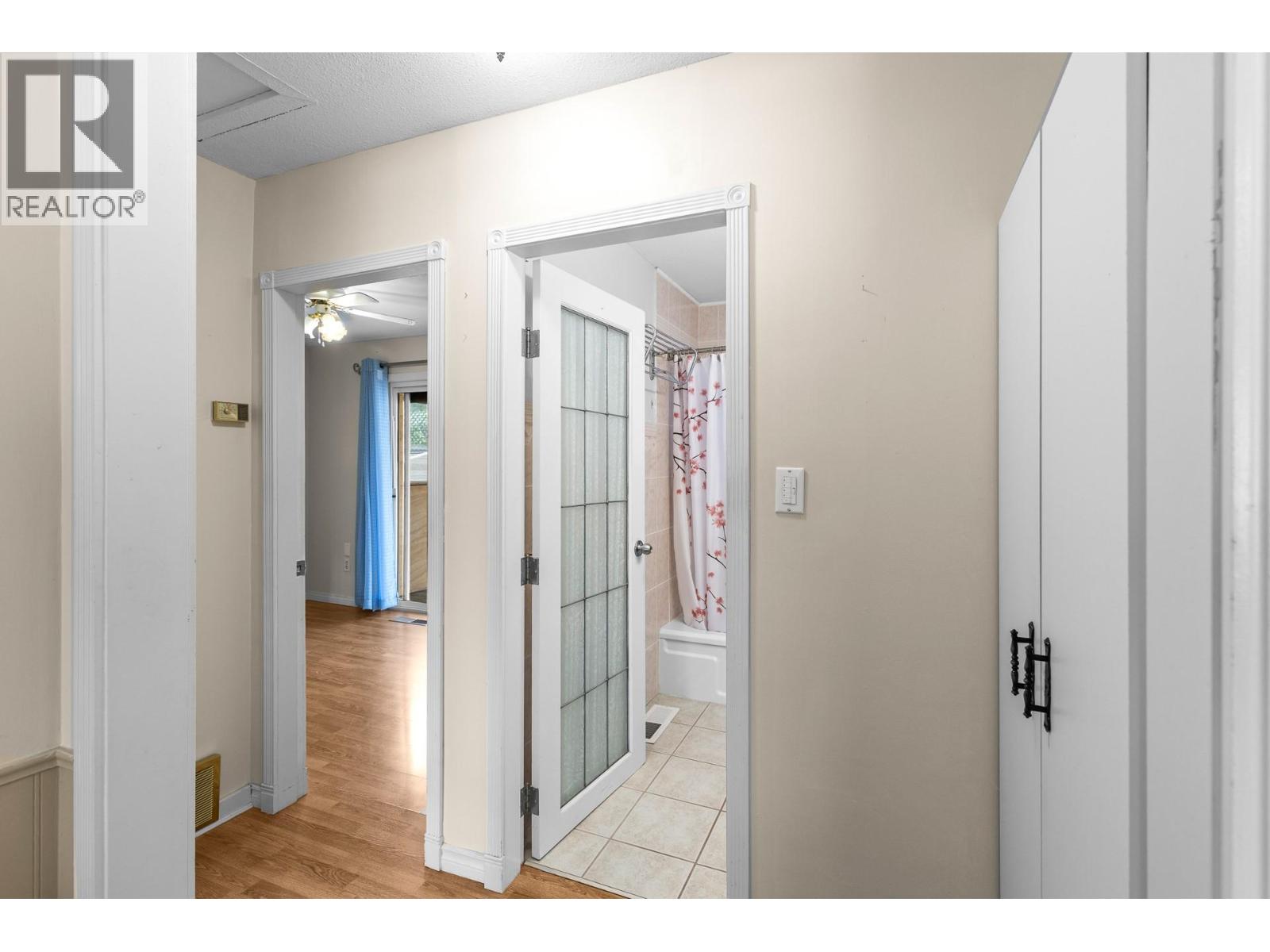 7816 89th Street, Osoyoos