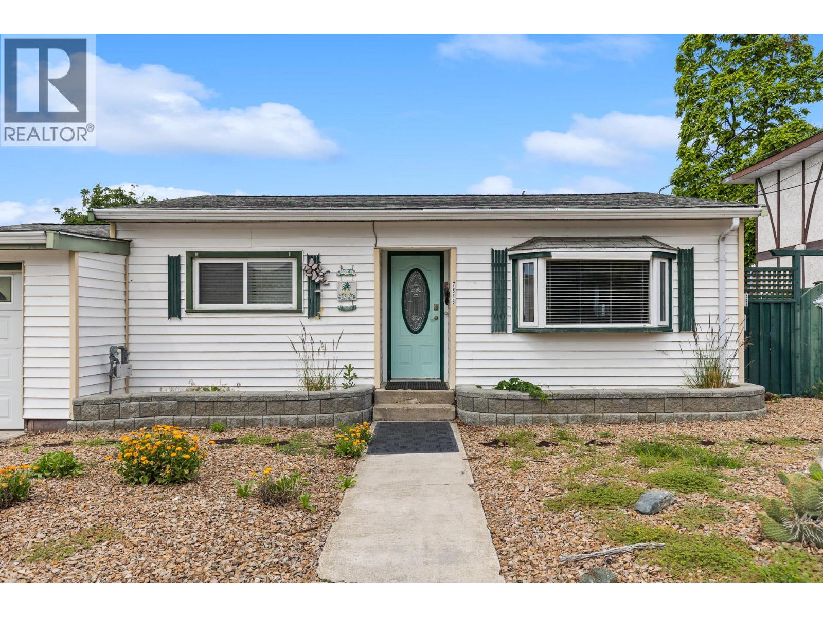 7816 89th Street, Osoyoos