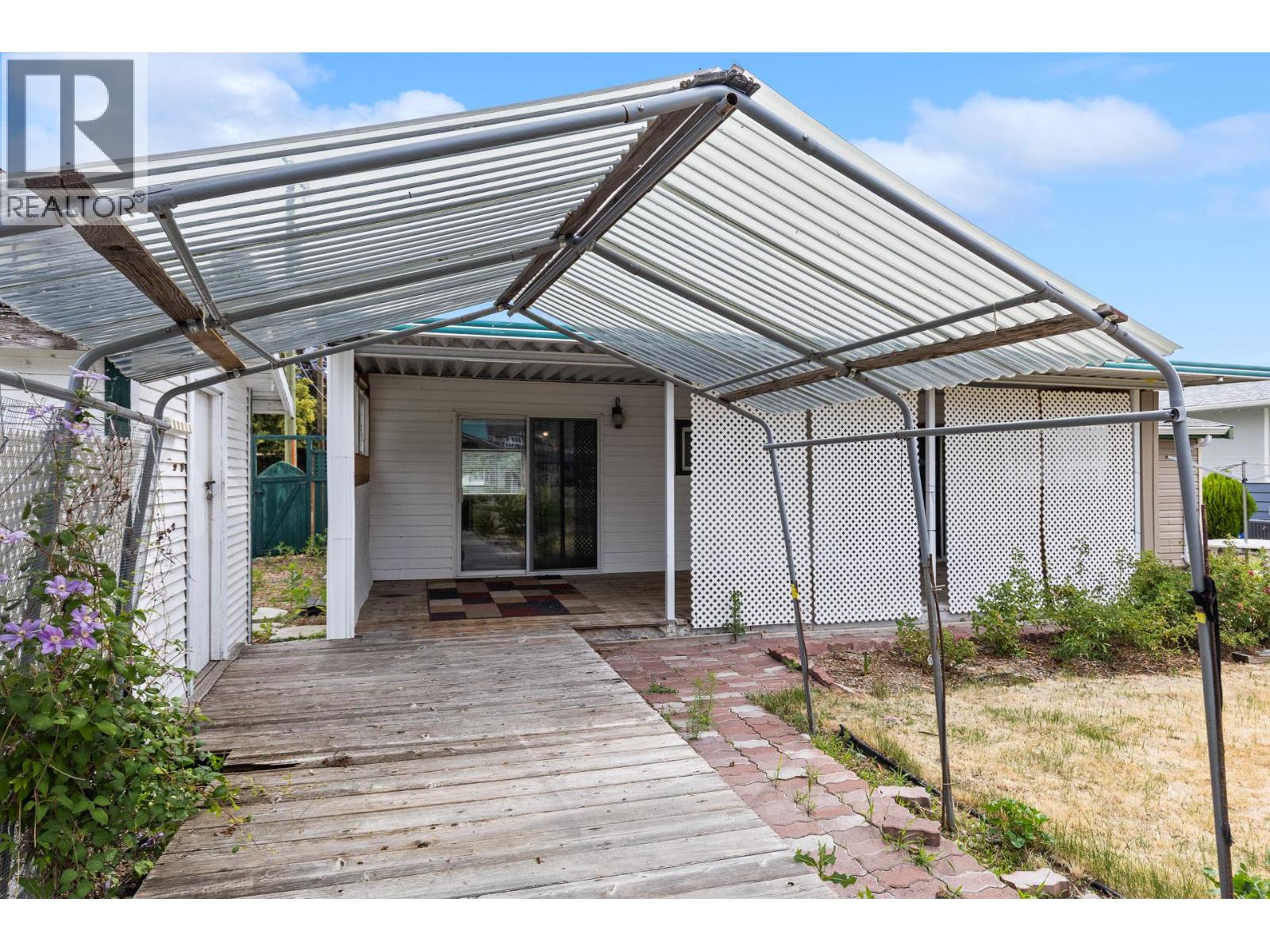 7816 89th Street, Osoyoos
