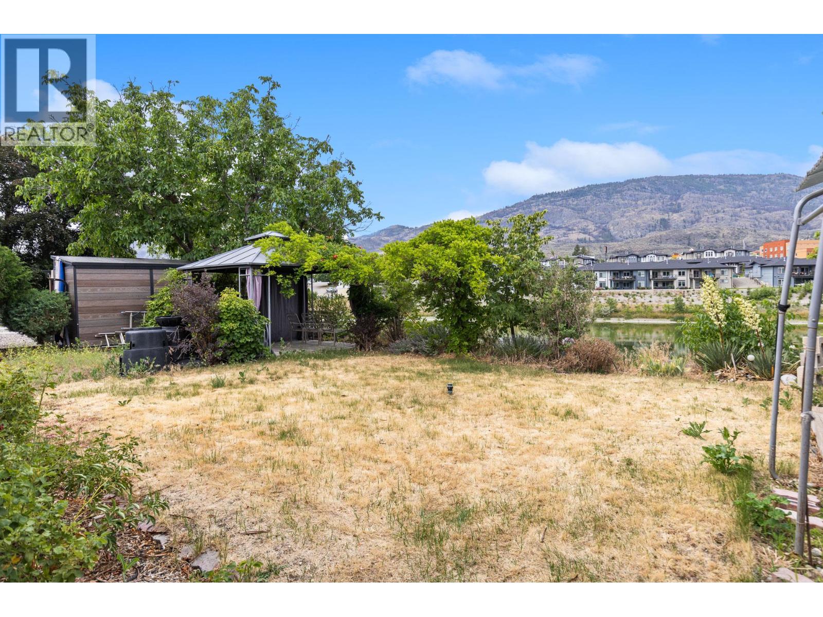 7816 89th Street, Osoyoos