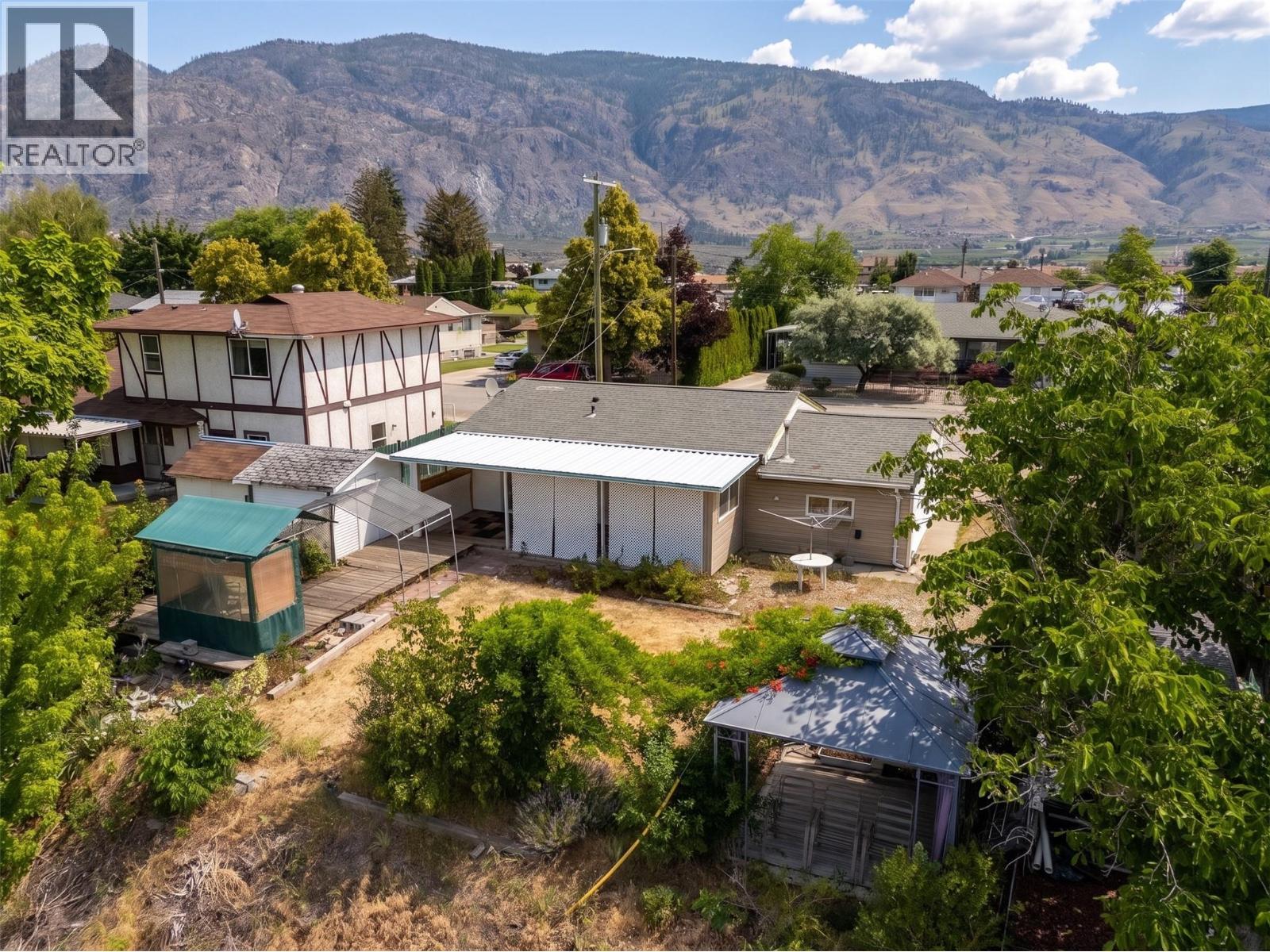 7816 89th Street, Osoyoos