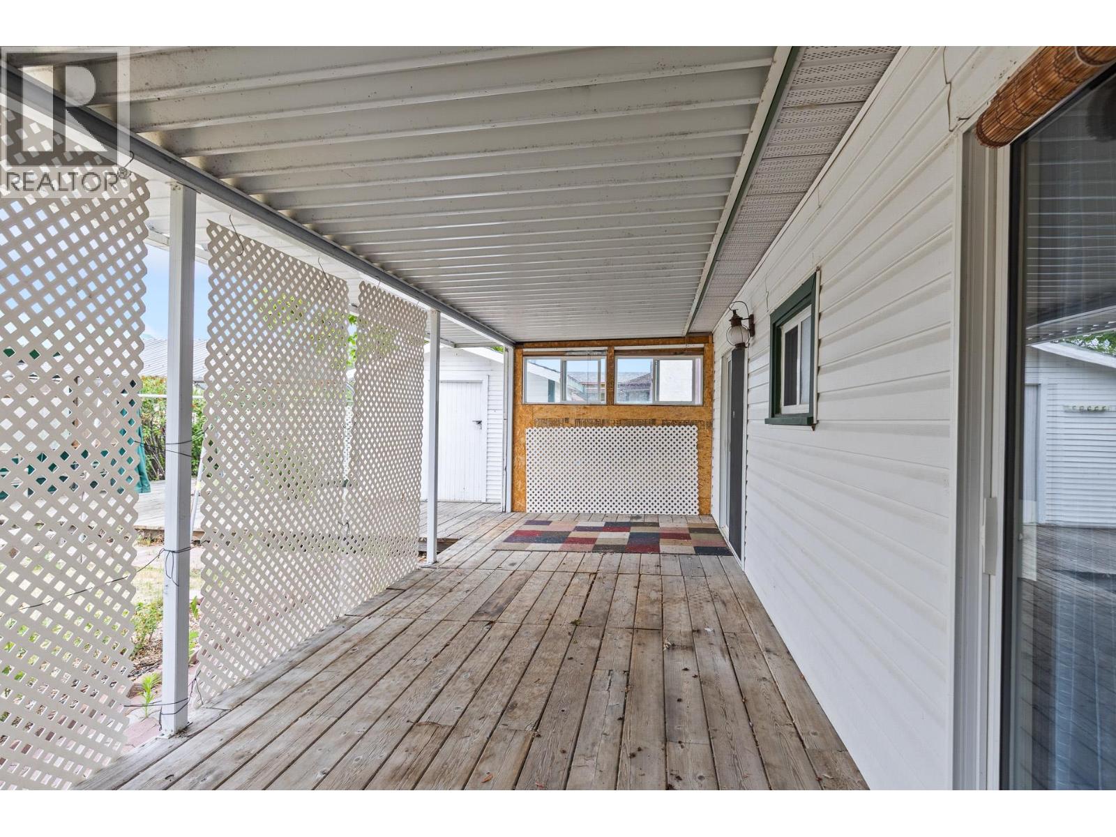 7816 89th Street, Osoyoos