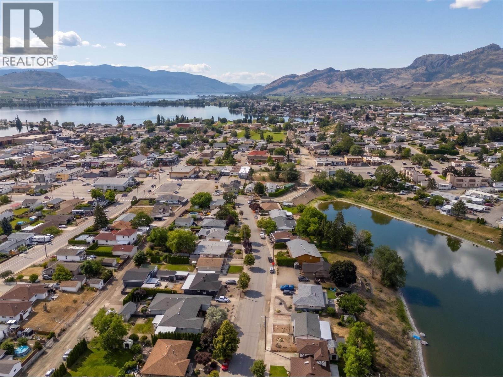 7816 89th Street, Osoyoos