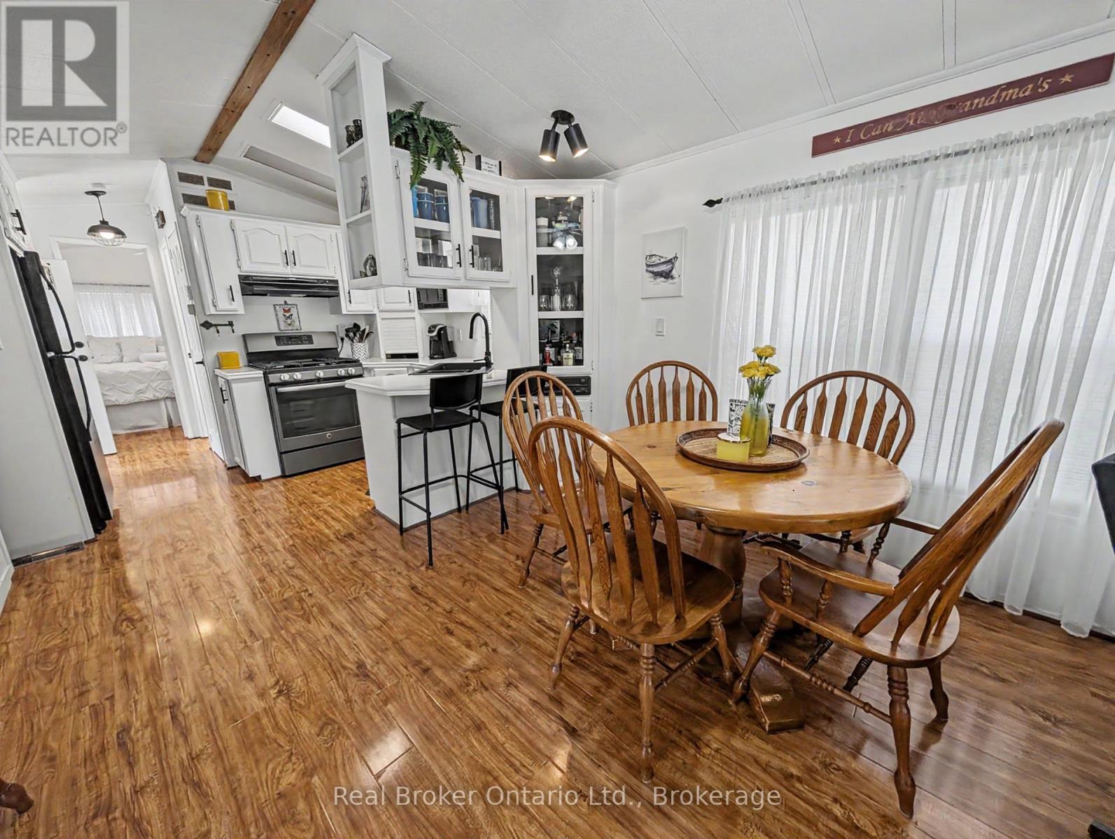 #M29 13 SOUTHLINE AVENUE - Image 31
