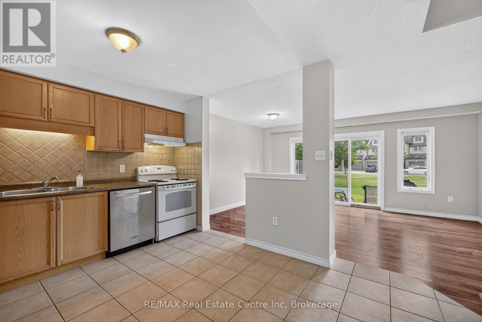 #37 30 VAUGHAN STREET - 10