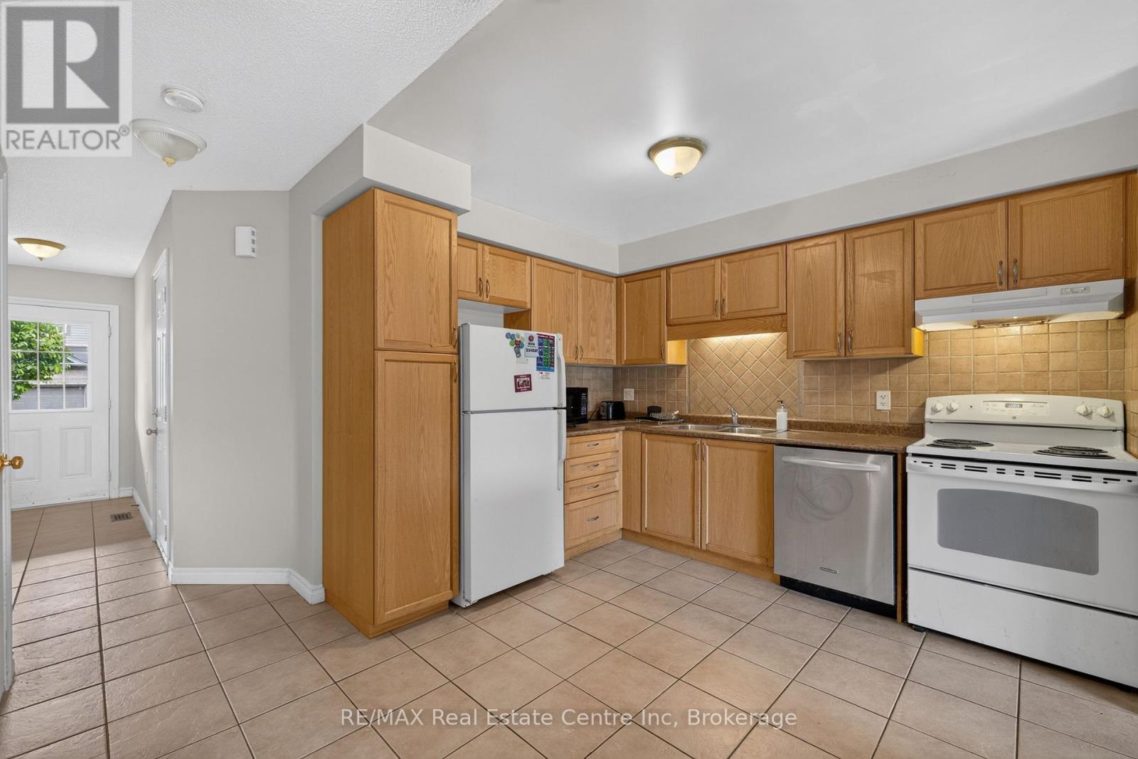 #37 30 VAUGHAN STREET - 11
