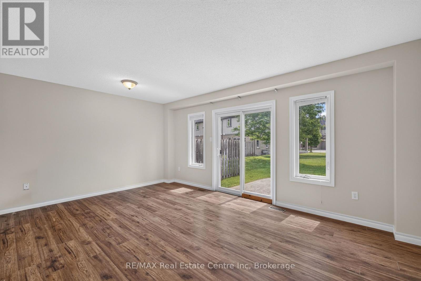 #37 30 VAUGHAN STREET - 14
