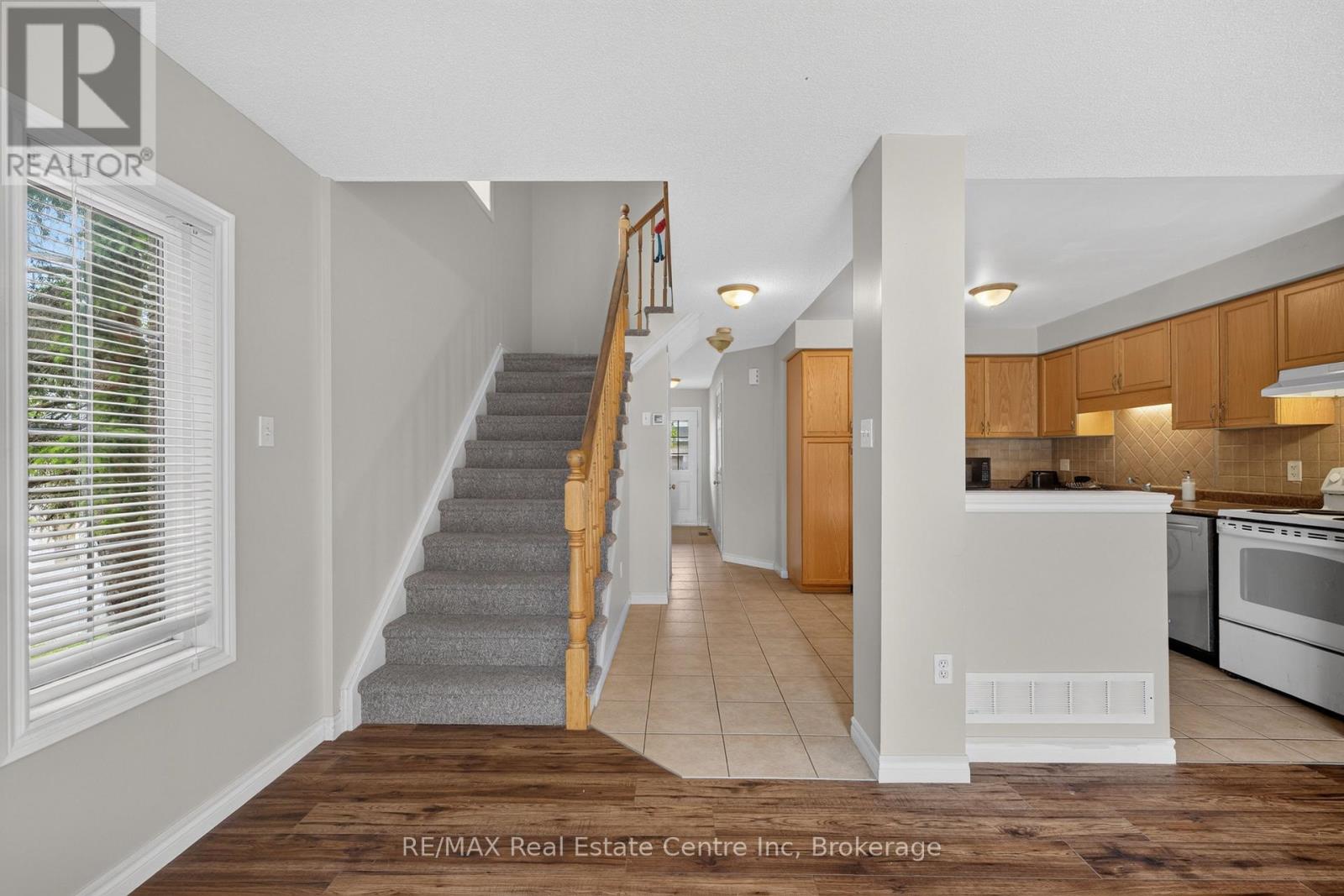 #37 30 VAUGHAN STREET - 19
