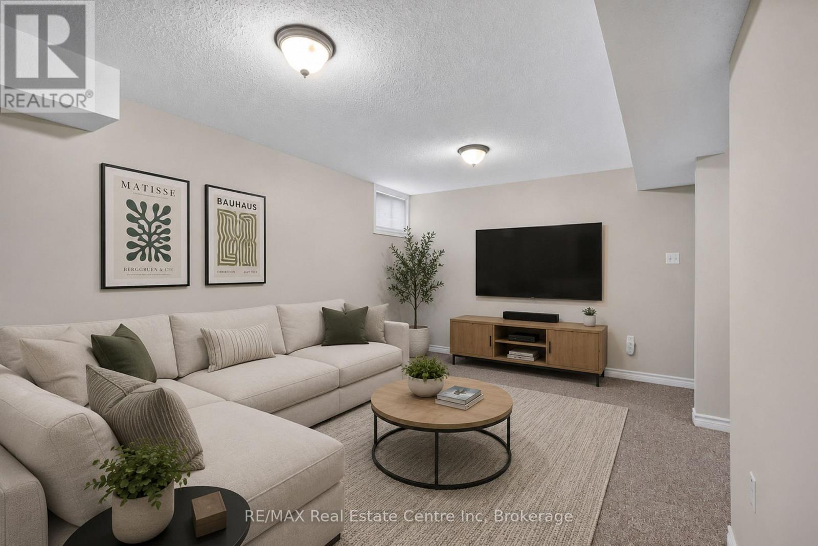 #37 30 VAUGHAN STREET - 35